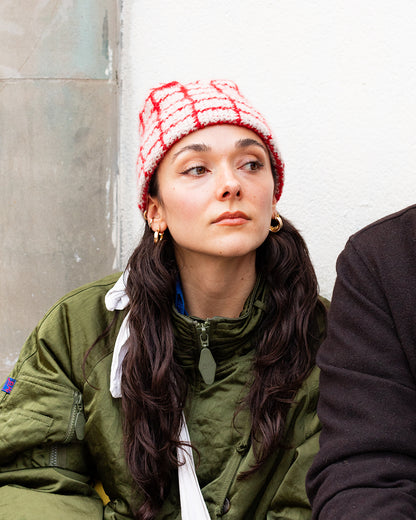 RED GRID BEANIE